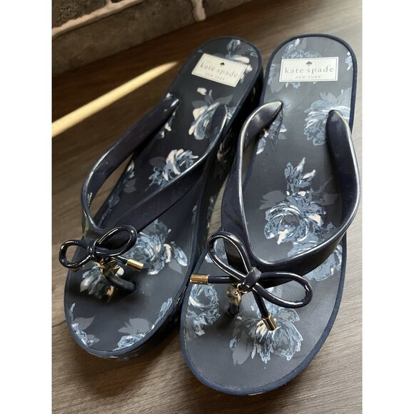 Kate Spade Blue Floral Wedge Sandals Size 9 Thong Summer Beach Party - Picture 2 of 16